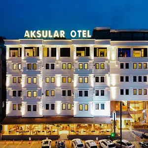 (1300 M²), 4 Schlafzimmer Und 1 Eigene Badezimmer In Stadtzentrum Hotel